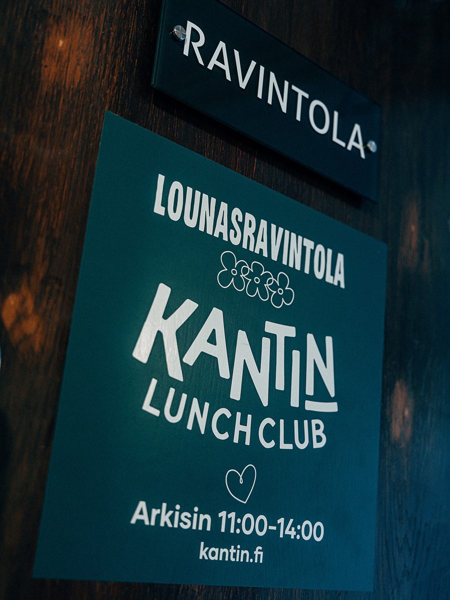 Kantin Lunch Clubin kyltti